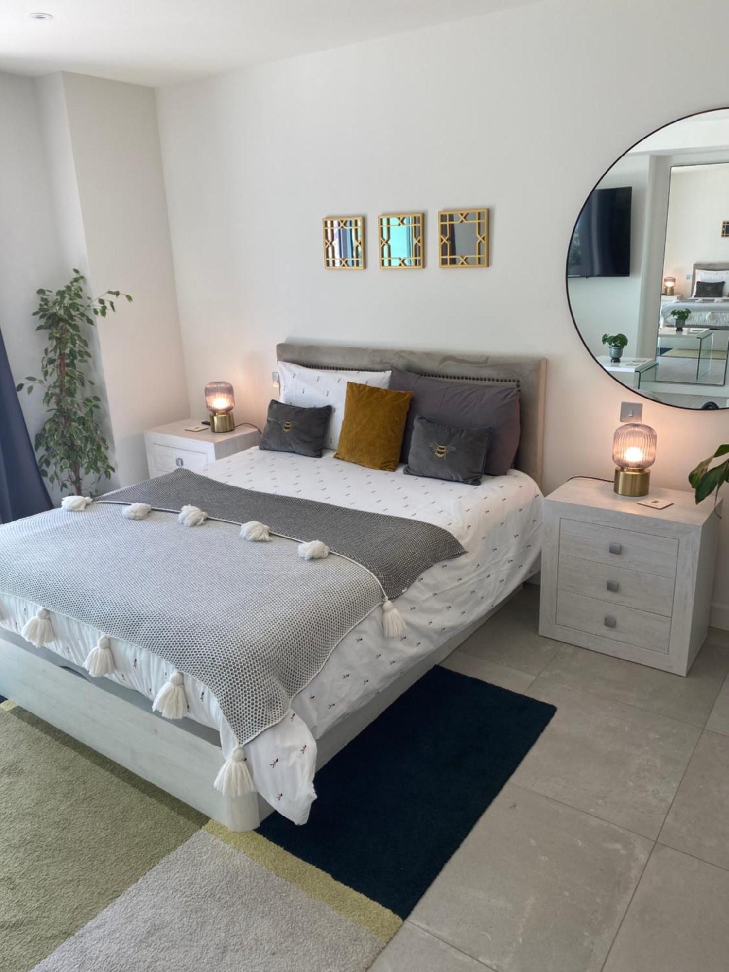 Ardwyn Studio Eurocity Apartments ジブラルタル エクステリア 写真